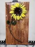 Sunflower (beer bottom, barbed wire, bottle caps, wine bottle leaves) shattered art