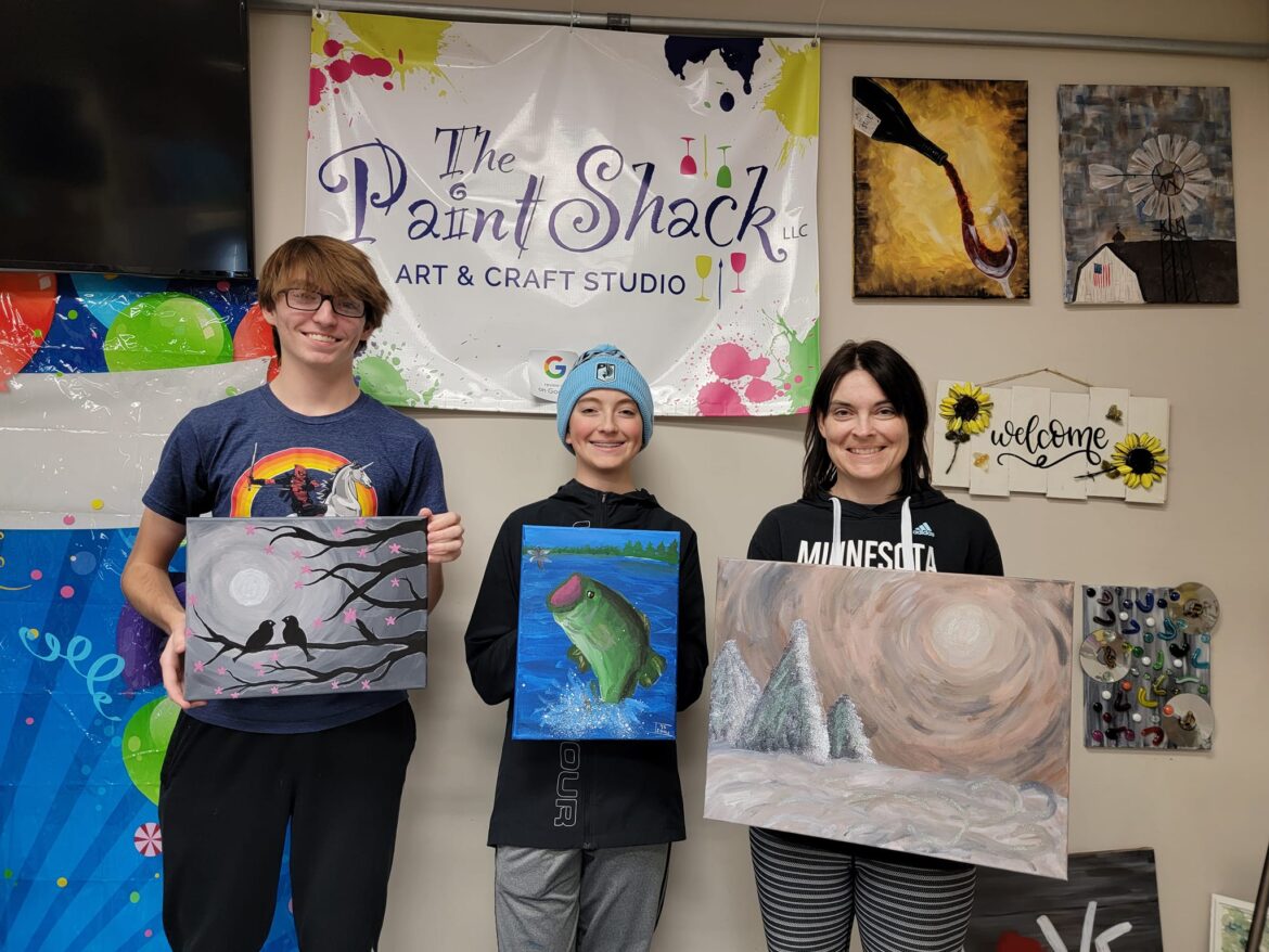 family fun painting at the Paint Shack in Eau Claire